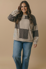 Load image into Gallery viewer, Plus Round Neck Mixed Print Patchwork Pullover