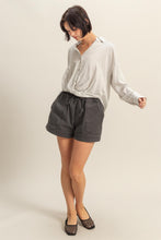 Load image into Gallery viewer, Elasticized Waist Woven Shorts