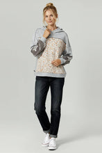 Load image into Gallery viewer, PLUS TWO TONE HACCI FLORAL KNIT TOP WITH HOODIE
