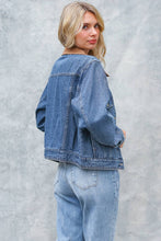 Load image into Gallery viewer, CORDUROY COLLAR BUTTON DOWN DENIM JACKET