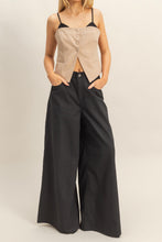 Load image into Gallery viewer, Washed Wide-leg Trousers