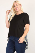 Load image into Gallery viewer, Plus Size Top Hi Low Hem Plaid