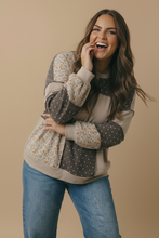 Load image into Gallery viewer, Plus Round Neck Mixed Print Patchwork Pullover