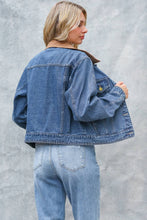 Load image into Gallery viewer, PLUS CORDUROY COLLAR BUTTON DOWN DENIM JACKET