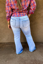 Load image into Gallery viewer, Shiloh Distressed Flare Jeans