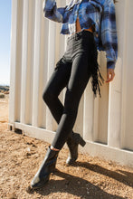 Load image into Gallery viewer, FRINGE SKINNY JEANS