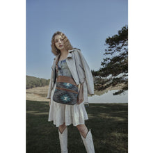 Load image into Gallery viewer, Starfire Rain Shoulder Bag