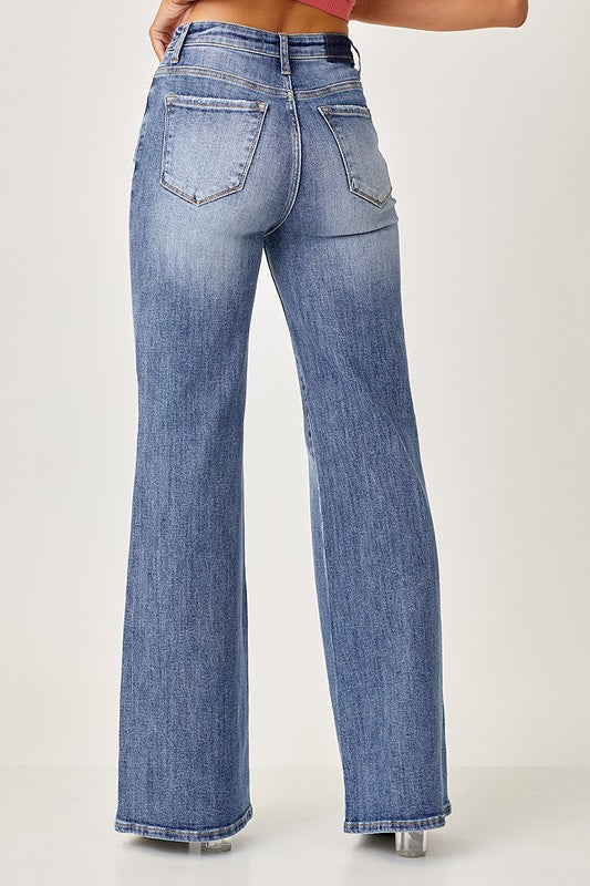 MIDRISE FLAP STRAIGHT JEANS