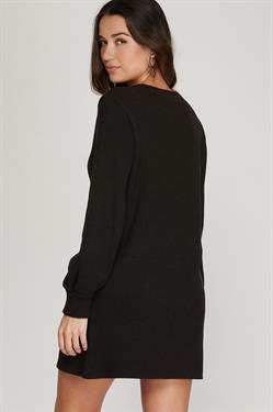 KNIT DRESS