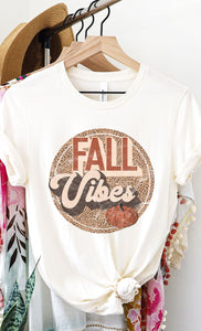 Retro Fall Vibes Circle Graphic Tee