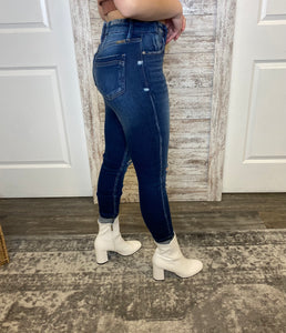 EXPOSED BUTTON HIGH RISE SUPER SKINNY