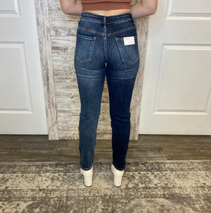 MID RISE CROSSOVER RELAXED SKINNY