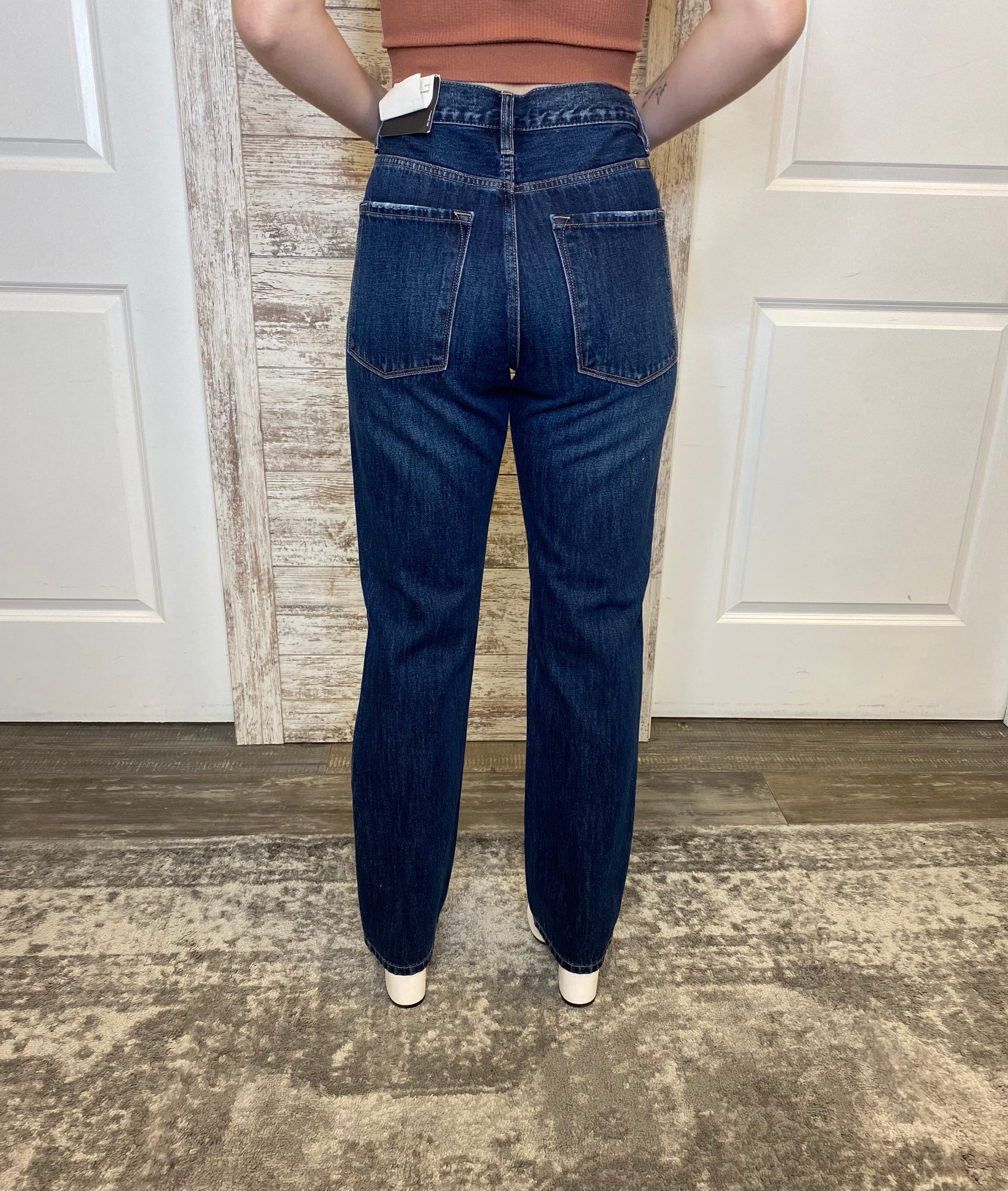 ULTRA HIGH RISE MEDIUM WASH 90S BOYFRIEND Jeans