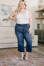 Load image into Gallery viewer, Hayes High Rise Wide Leg Crop Jeans