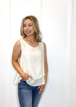 Load image into Gallery viewer, Sleeveless Layered Top with Keyhole Back