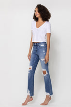 Load image into Gallery viewer, DISTRESSED MID RISE ANKLE STRAIGHT