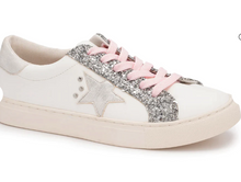Load image into Gallery viewer, Supernova Sneaker