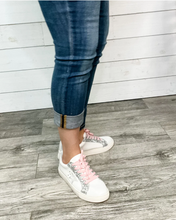 Load image into Gallery viewer, Supernova Sneaker