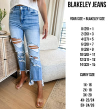 Load image into Gallery viewer, Urban Distressed Jeans