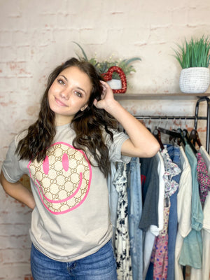 HOT PINK SMILIE TEE